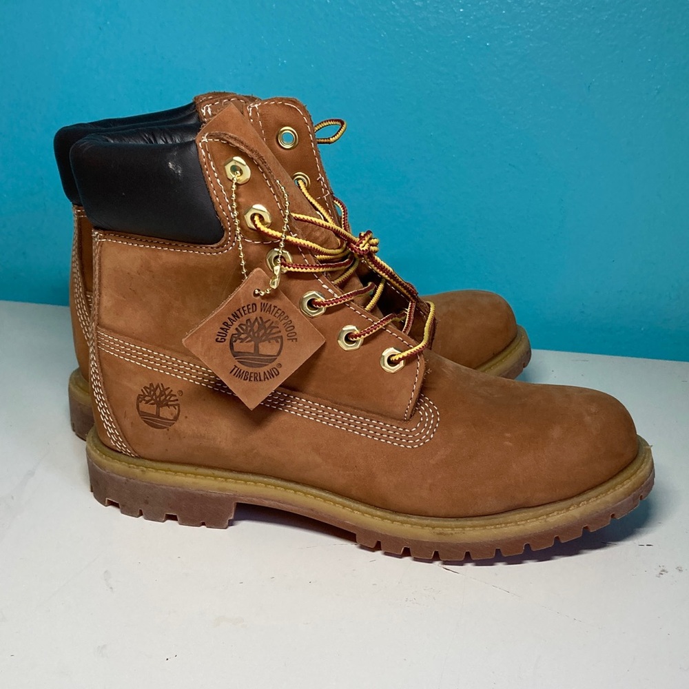 Timberland Premium Womens 6" Waterproof Leather Boots Size 8 Color "Wheat"